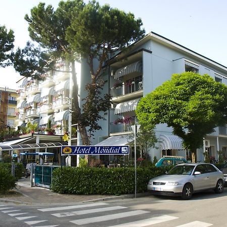 Hotel Mondial Cervia Exterior foto