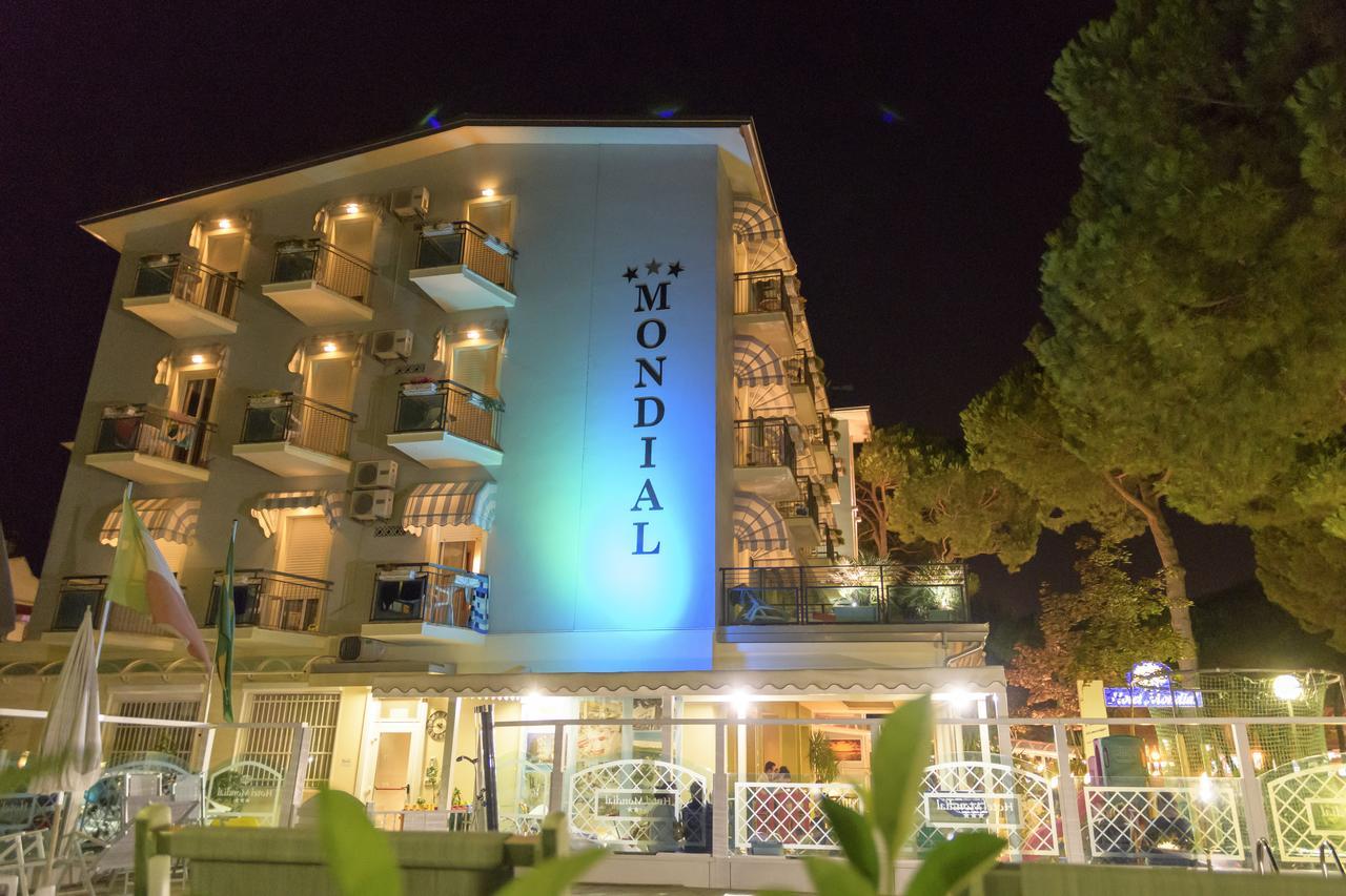 Hotel Mondial Cervia Exterior foto